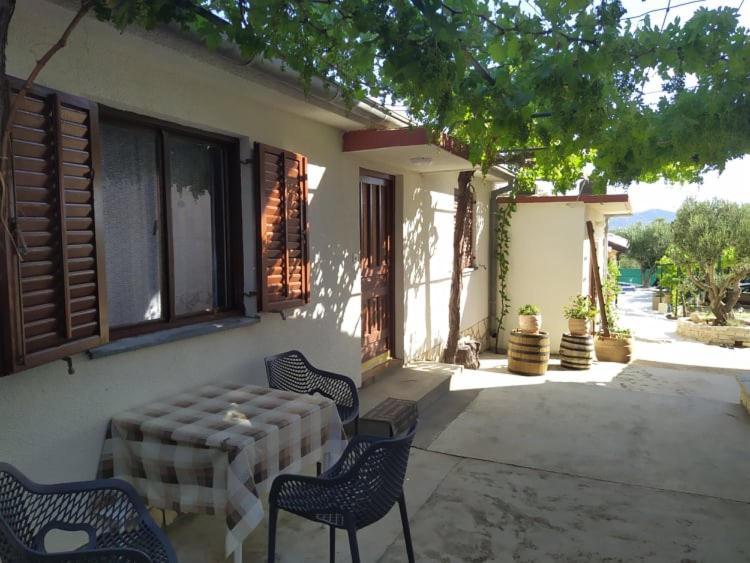 Apartments And Rooms Rogic Sveti Petar  Exterior photo